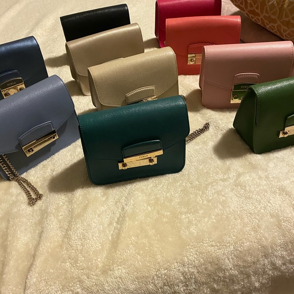 Authentic Furla mini - Picture 4 of 4